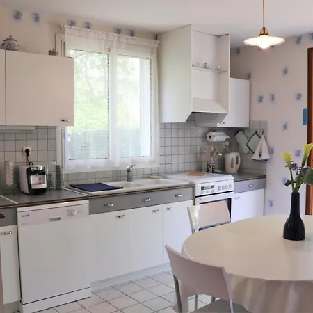 Βίλα - Charmante Maison Avec Jardin Clos - Proche Marche Central *